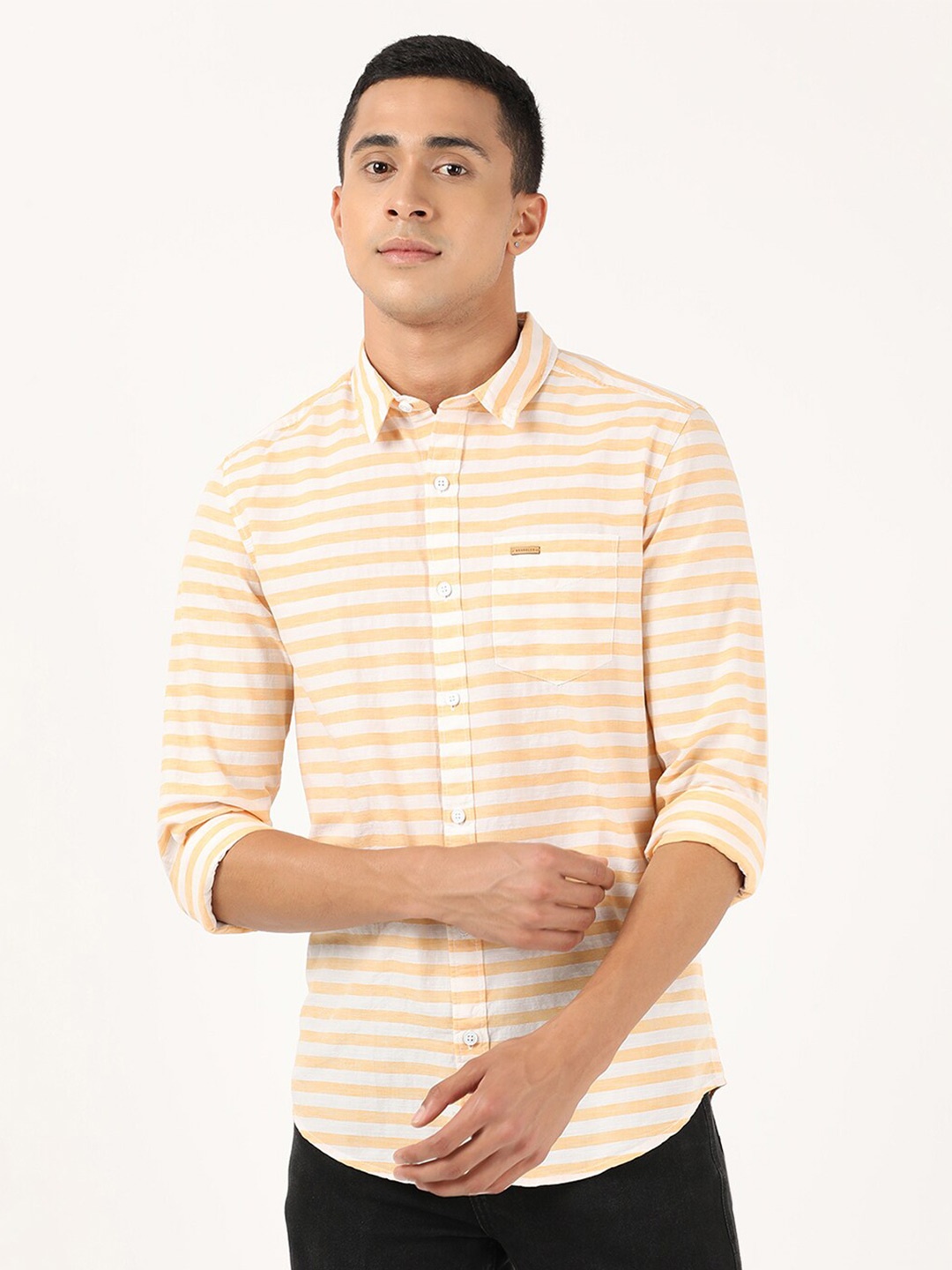 

Wrangler Men Yellow Classic Slim Fit Horizontal Stripes Striped Casual Shirt
