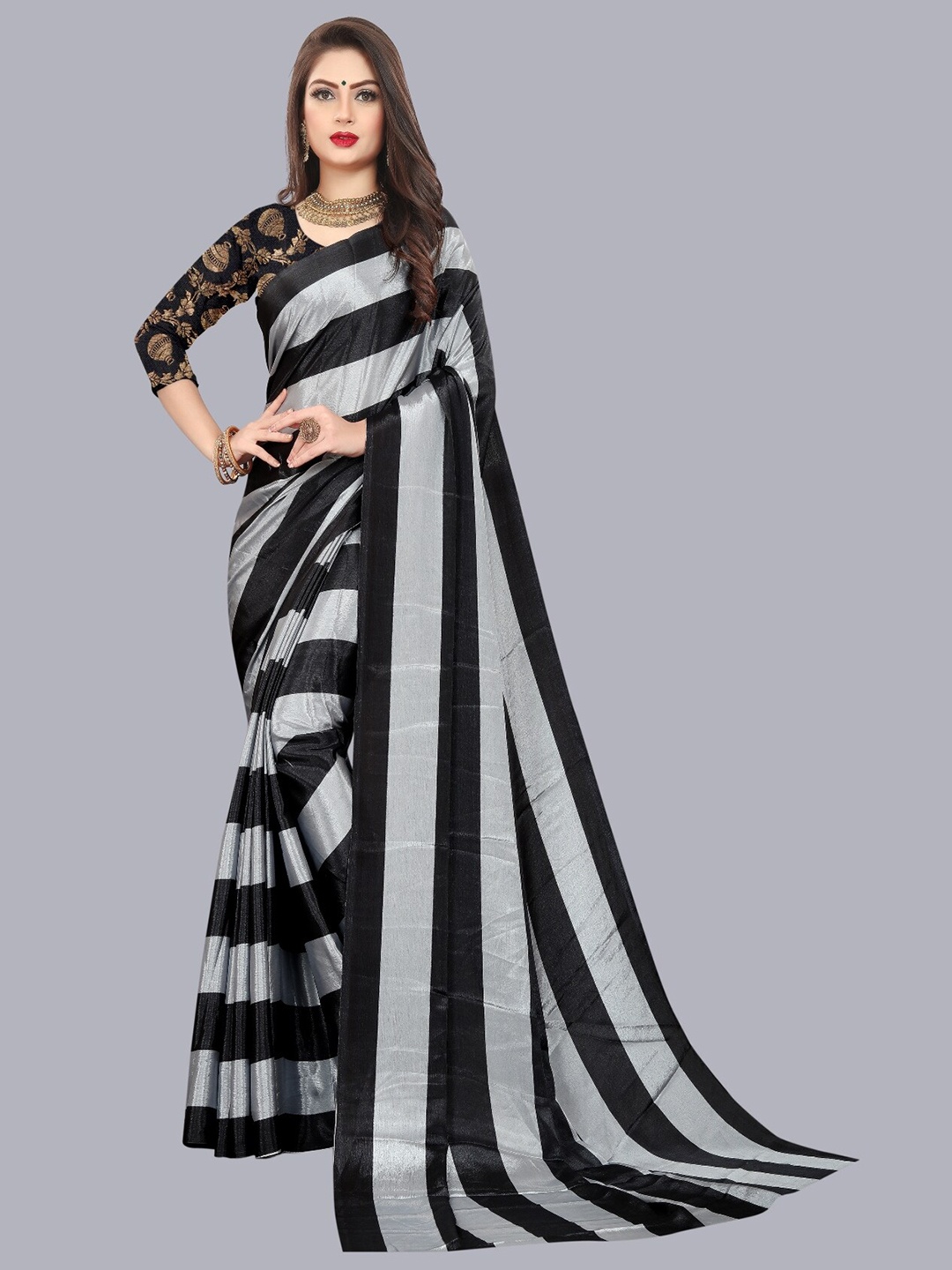 

LAHEJA Black & Grey Striped Ploy Silk Saree