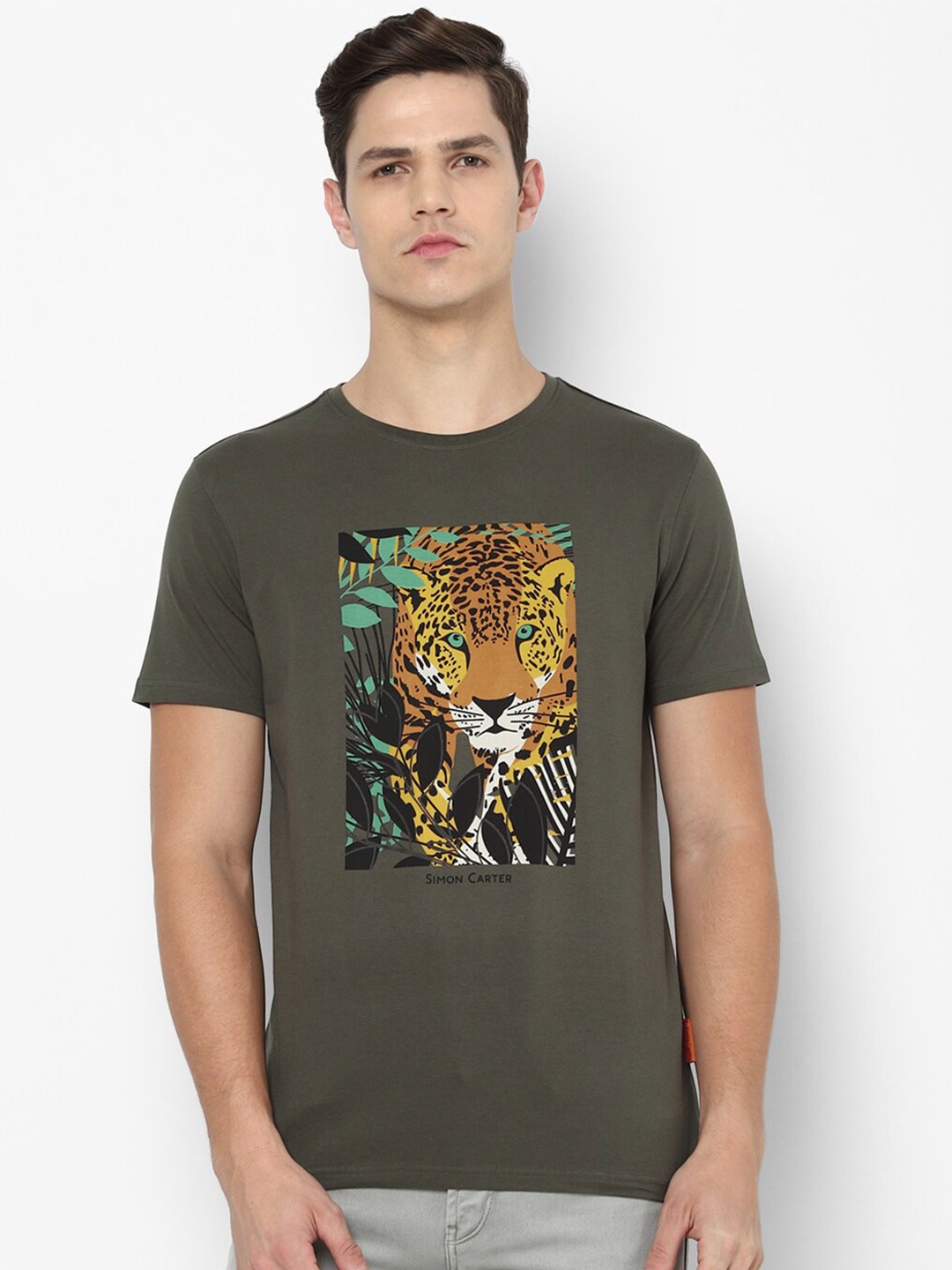 

SIMON CARTER LONDON Men Olive Green Printed Cotton Slim Fit T-shirt