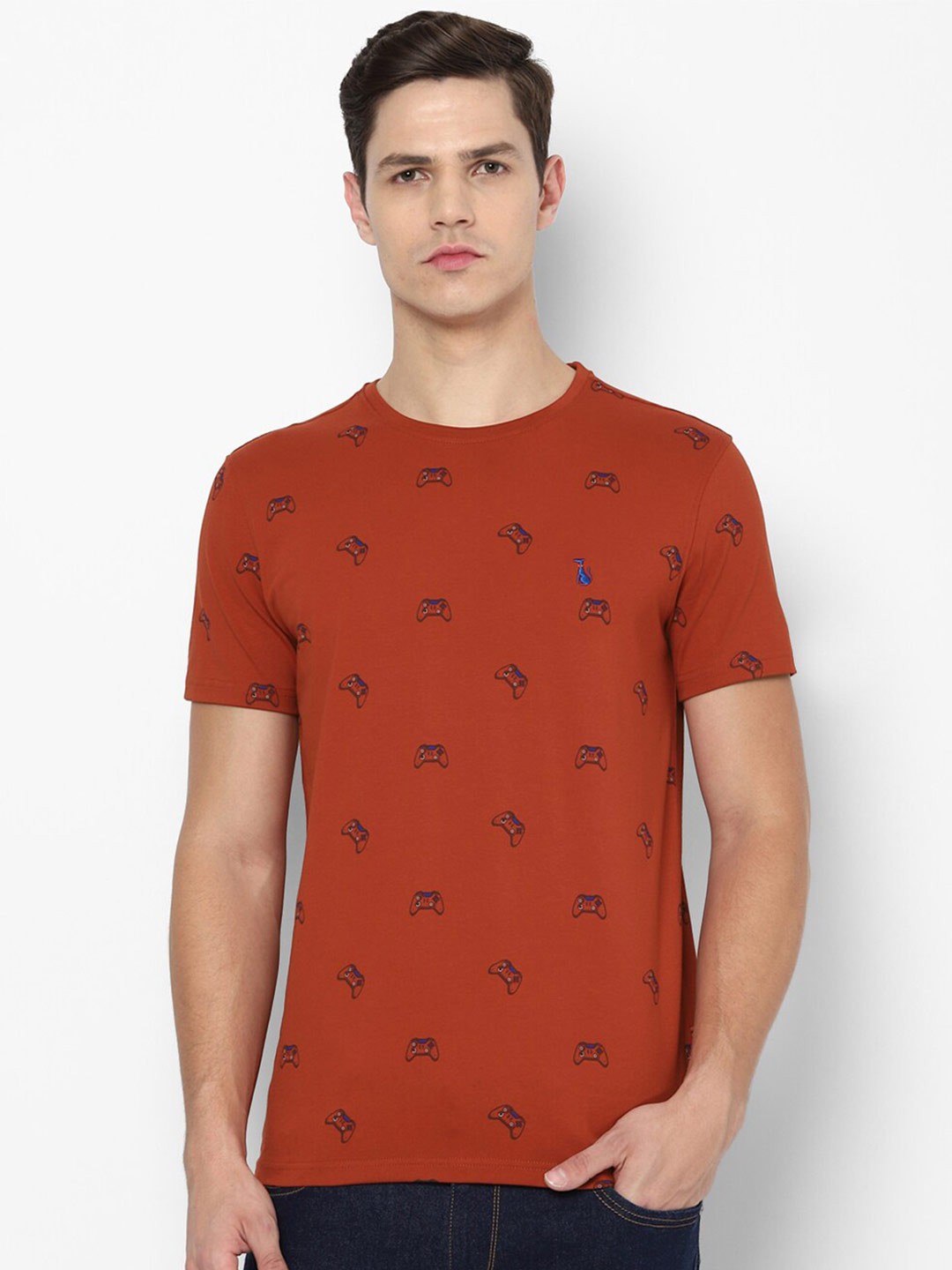 

SIMON CARTER LONDON Men Orange Printed Cotton Slim Fit T-shirt