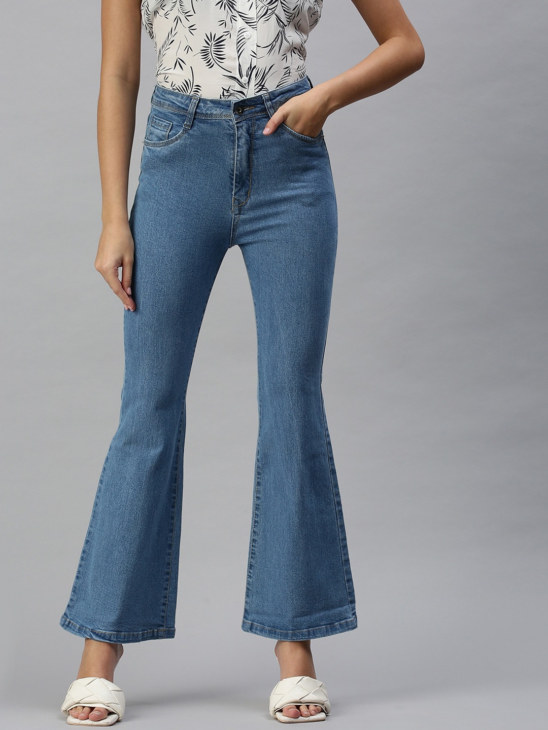 

SHOWOFF Women Blue Bootcut High-Rise Light Fade Stretchable Jeans