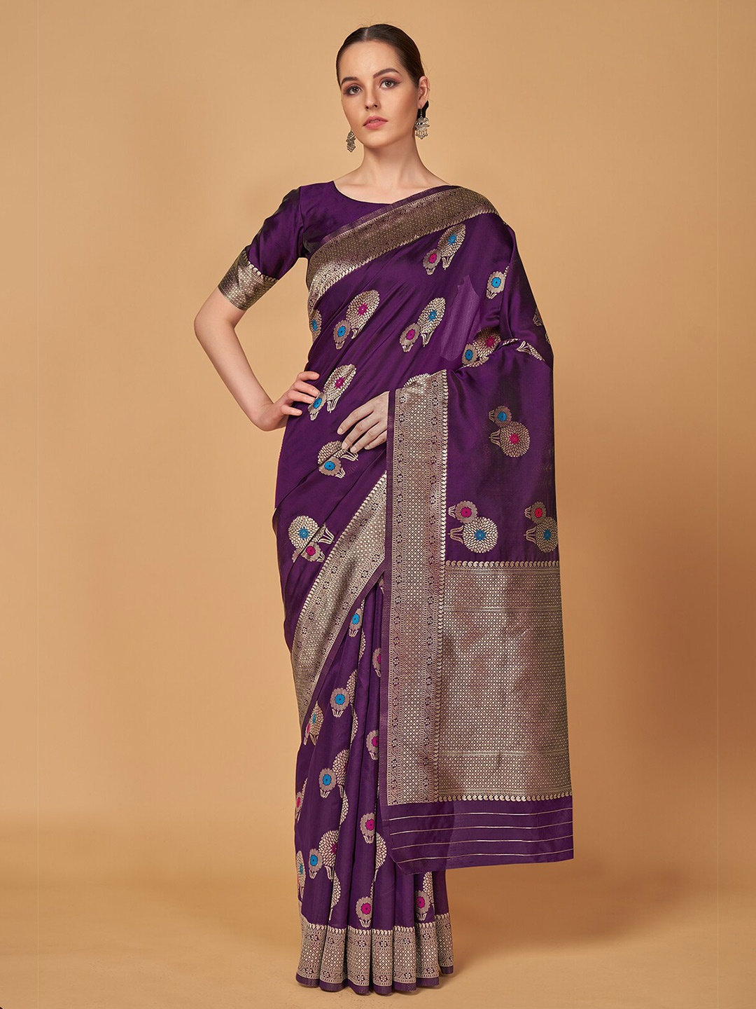 

MONJOLIKA FASHION Purple & Gold-Toned Woven Design Zari Silk Blend Banarasi Saree