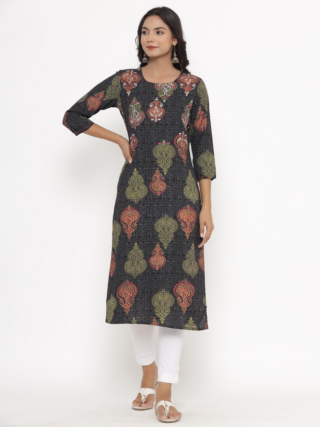 

PK Fashions Women Grey & Pink Ethnic Motifs Printed Kurta