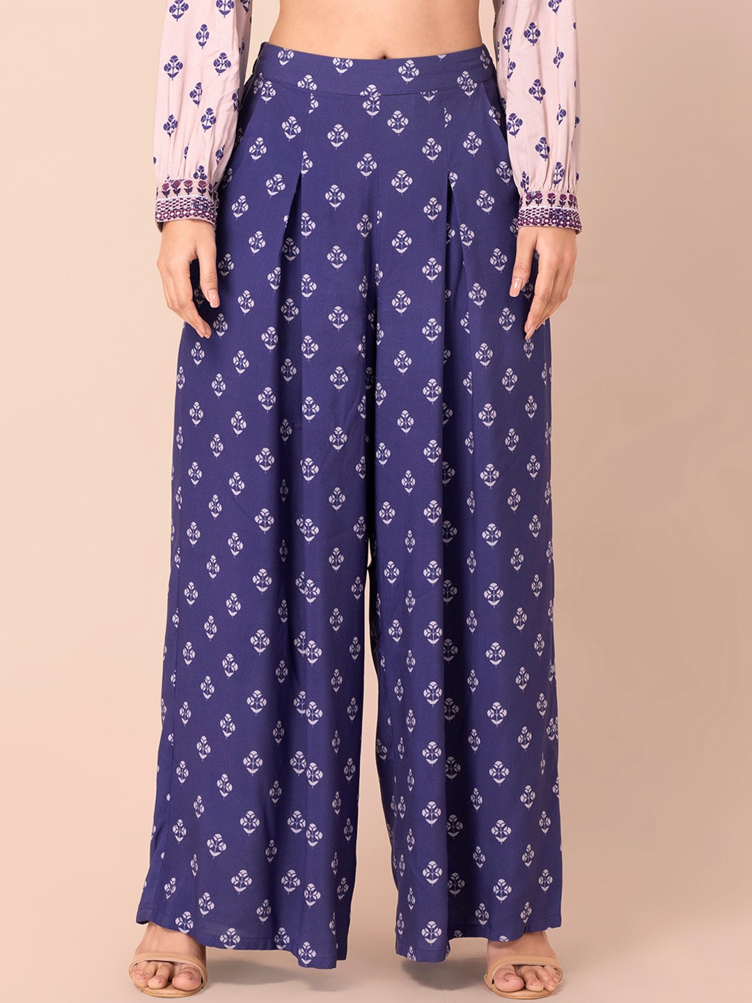 

INDYA Women Blue & Purple Ethnic Motifs Printed Flared Pleated Palazzo Pants