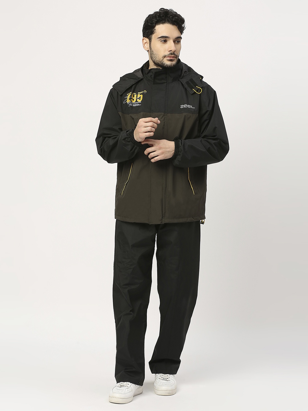 

Zeel Men Olive & Black Seam Sealed Rain Suit