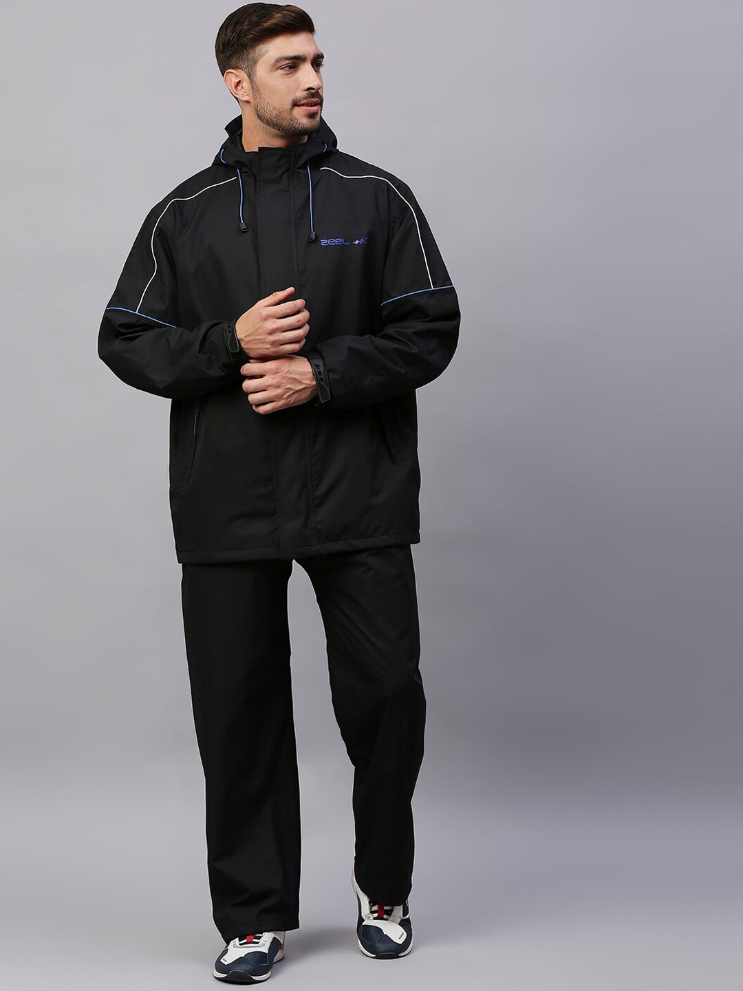 

Zeel Men Black Solid Reversible Hooded Rain Suit