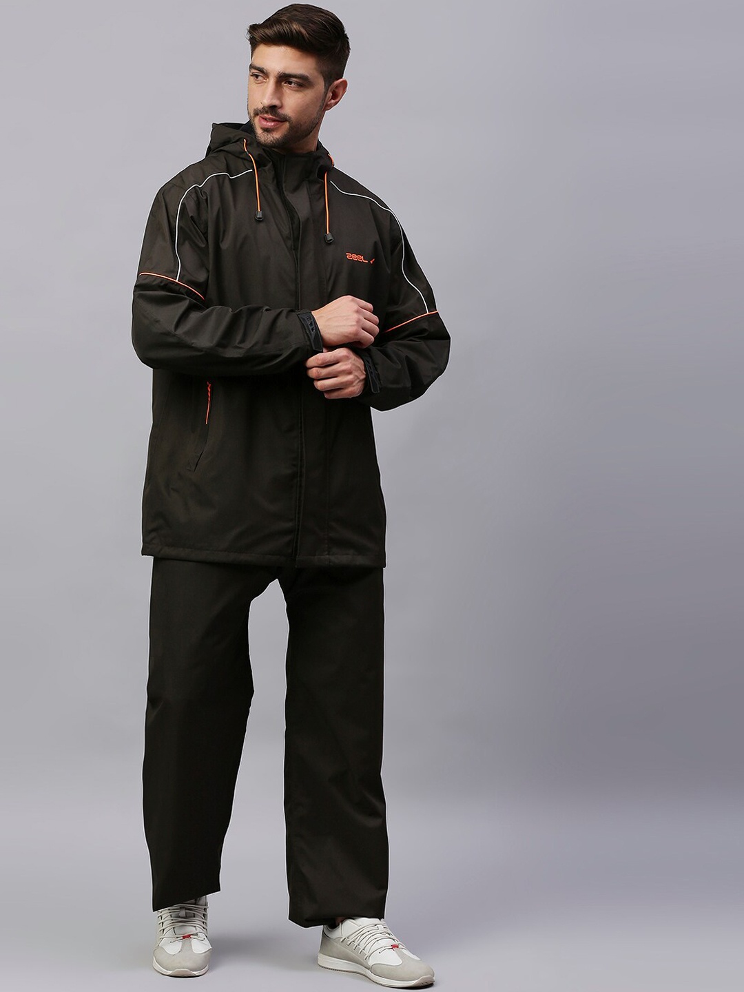 

Zeel Men Olive-Green Solid Reversible Rain Suit