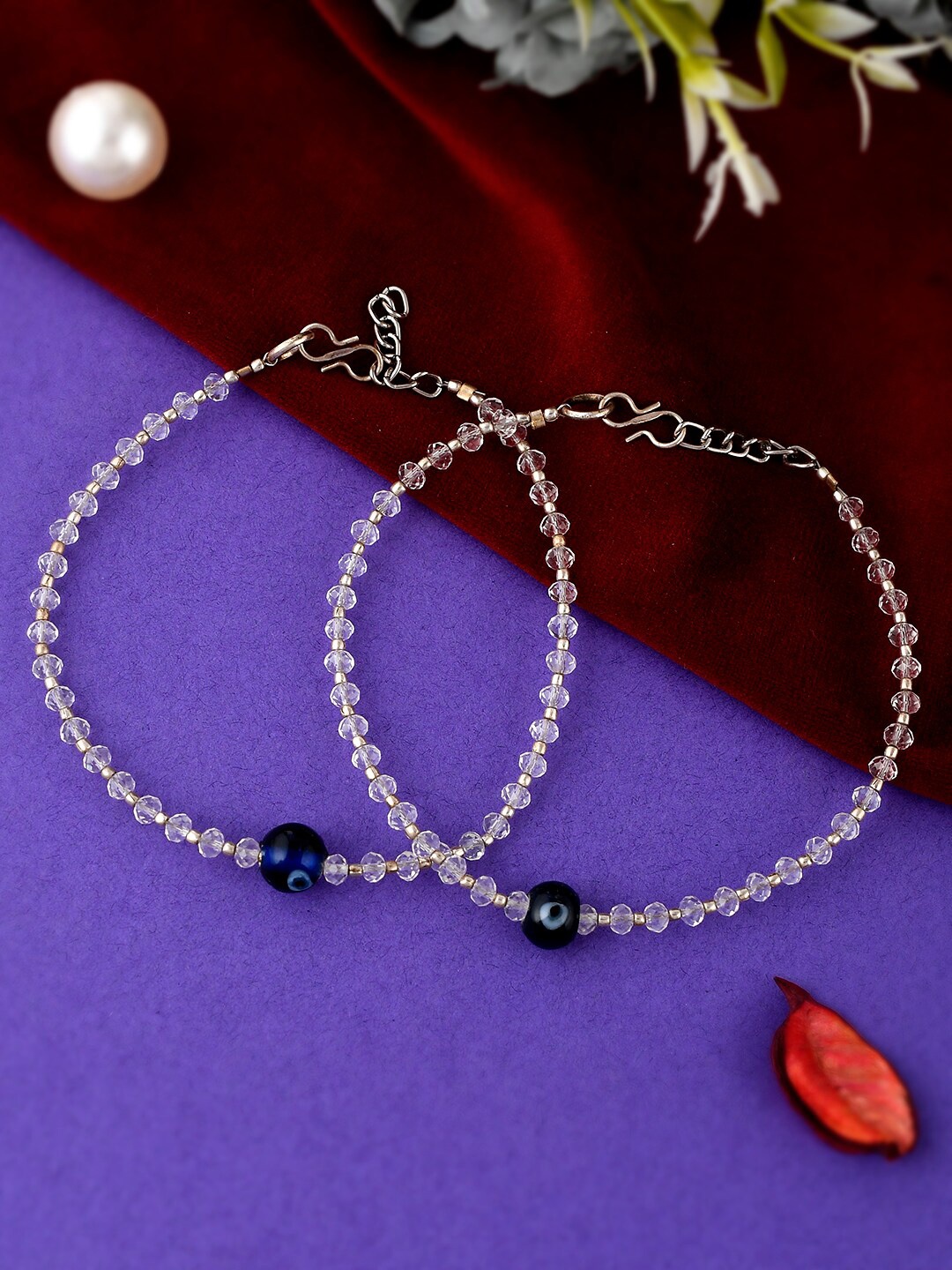 

Silvermerc Designs Women Silver-Toned Anklets