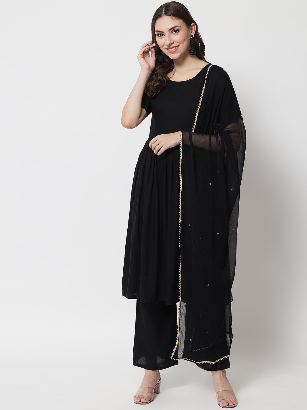 

IkDaiya Women Black Kurta with Palazzos & Dupatta