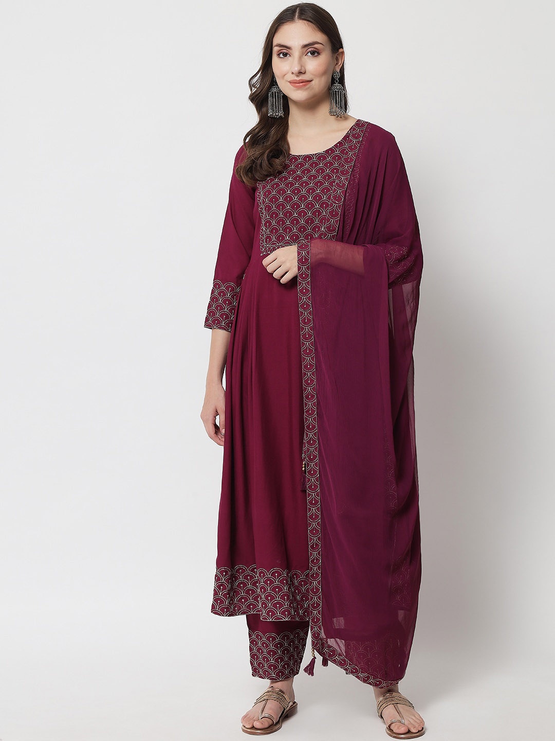 

IkDaiya Women Magenta Ethnic Motifs Panelled Kurta with Trousers & With Dupatta