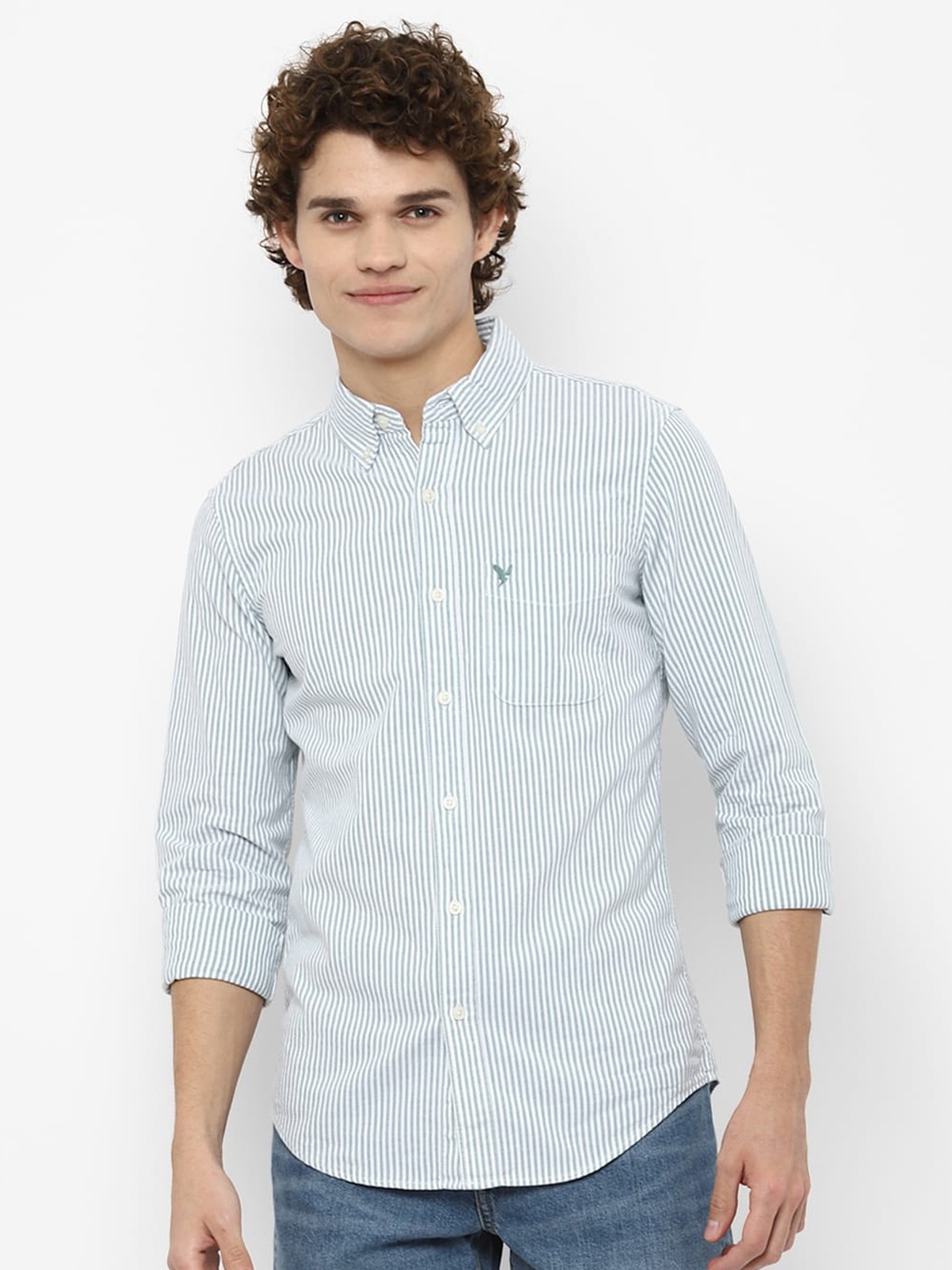 

AMERICAN EAGLE OUTFITTERS Men Green Slim Fit Vertical Striped Casual Shirt