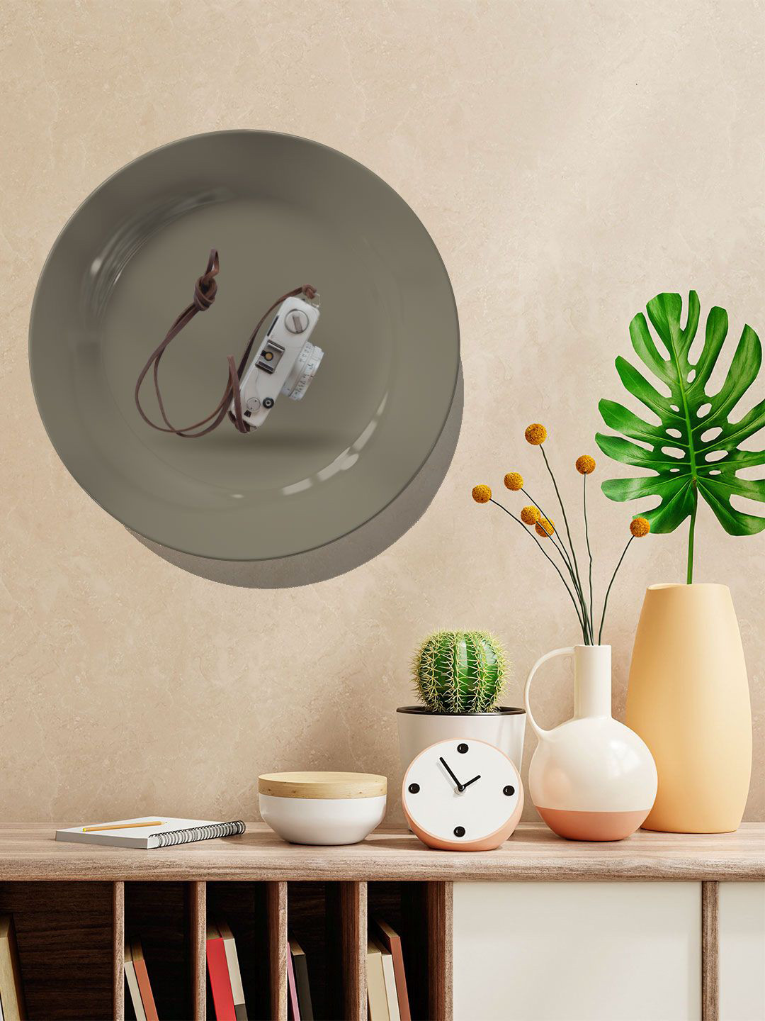 

ARTSPACE Grey & White Retro Camera Ceramic Wall Plate