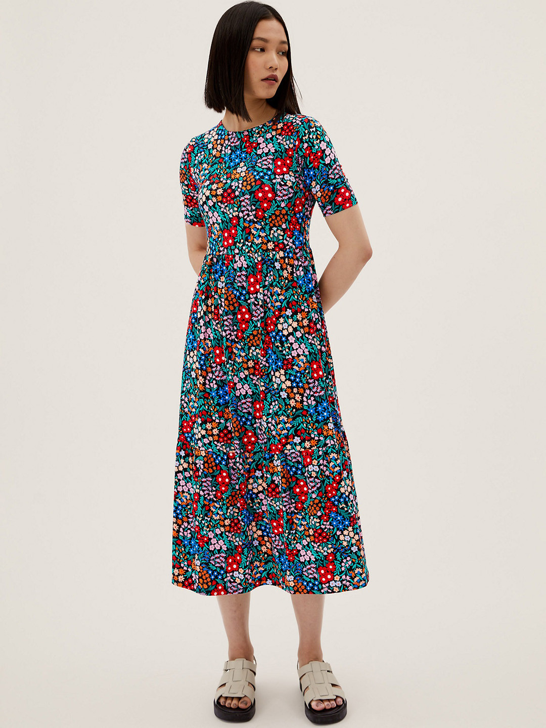 

Marks & Spencer Black & Red Jersey Ditsy Floral Midi A-Line Dress