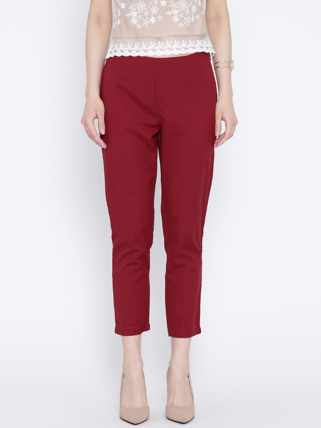 

Rangriti Women Maroon Cropped Cigarette Trousers