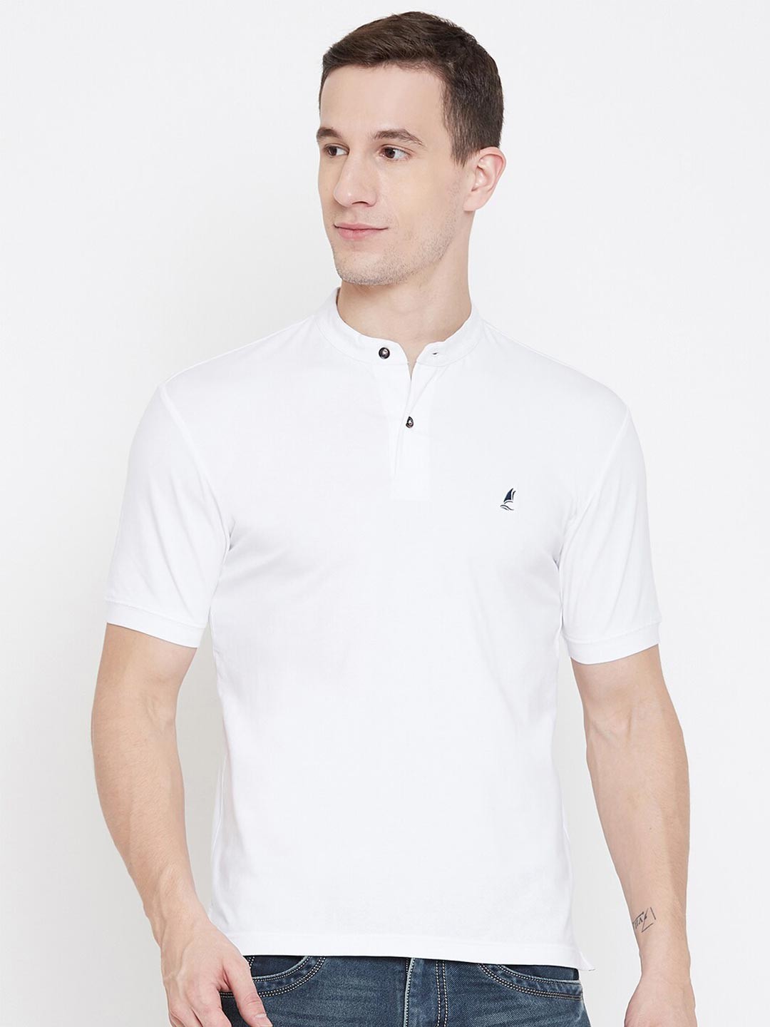

HARBOR N BAY Men White Mandarin Collar T-shirt