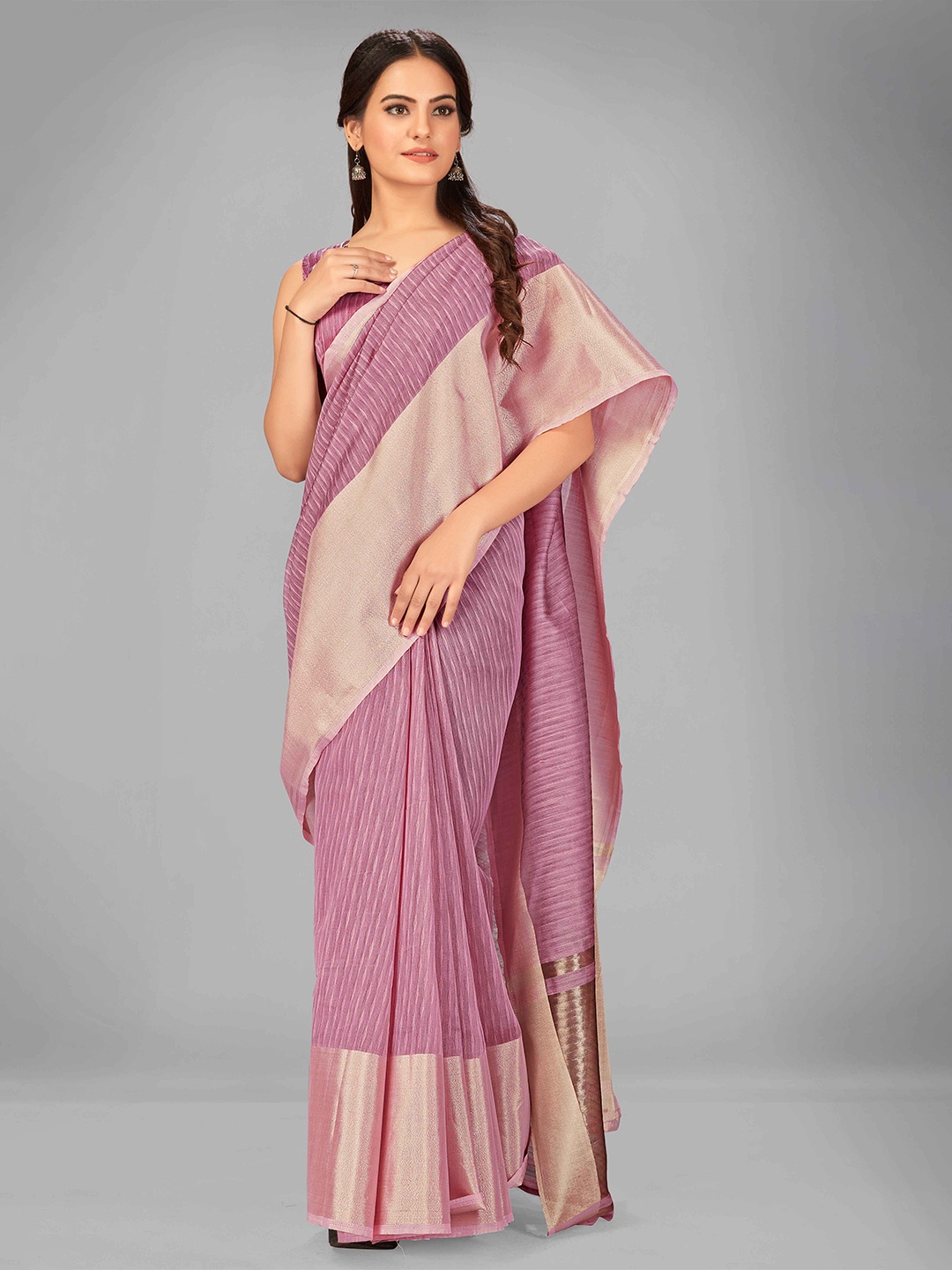 

MANOHARI Purple & Gold-Toned Striped Zari Silk Blend Saree