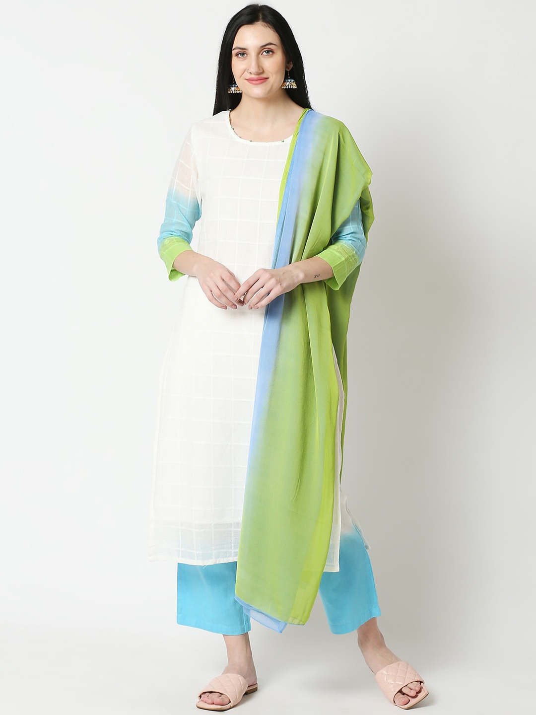 

Aanyor Women Off White Tie Dye Embroidered & Textured Kurta Set with Pant & Dupatta