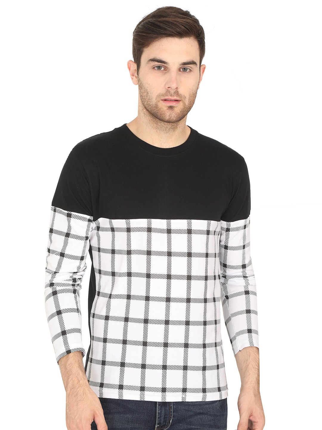 

Fleximaa Men Black & White Checked Monochrome T-shirt
