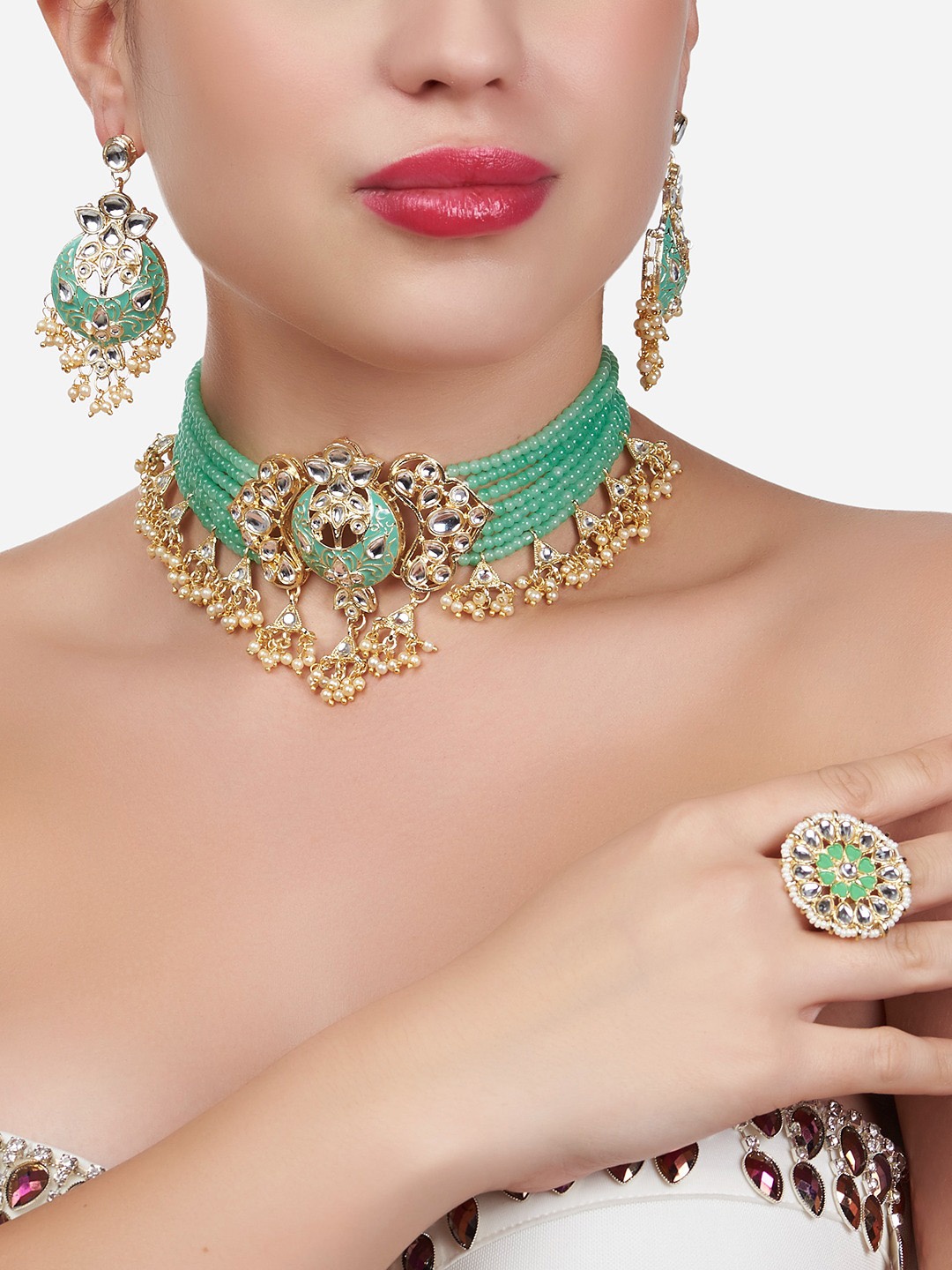 

Zaveri Pearls Gold-Plated White & Green Kundan-Studded & Beaded Meenakari Jewellery Set