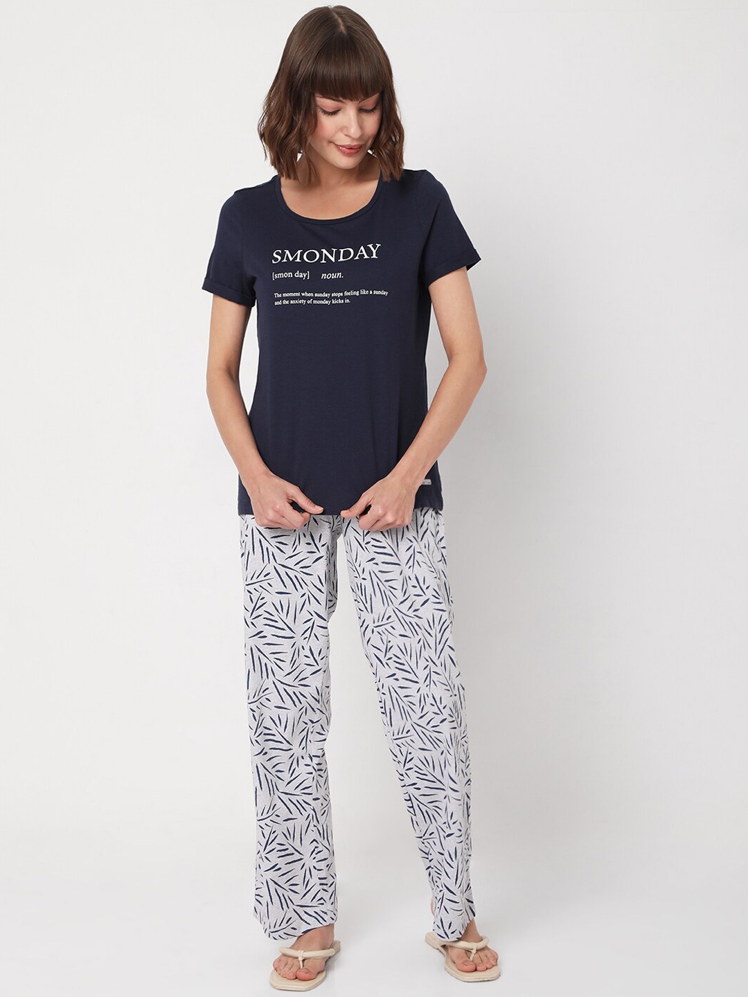 

VERO MODA EASE Women Navy Blue & Grey Printed Night suit