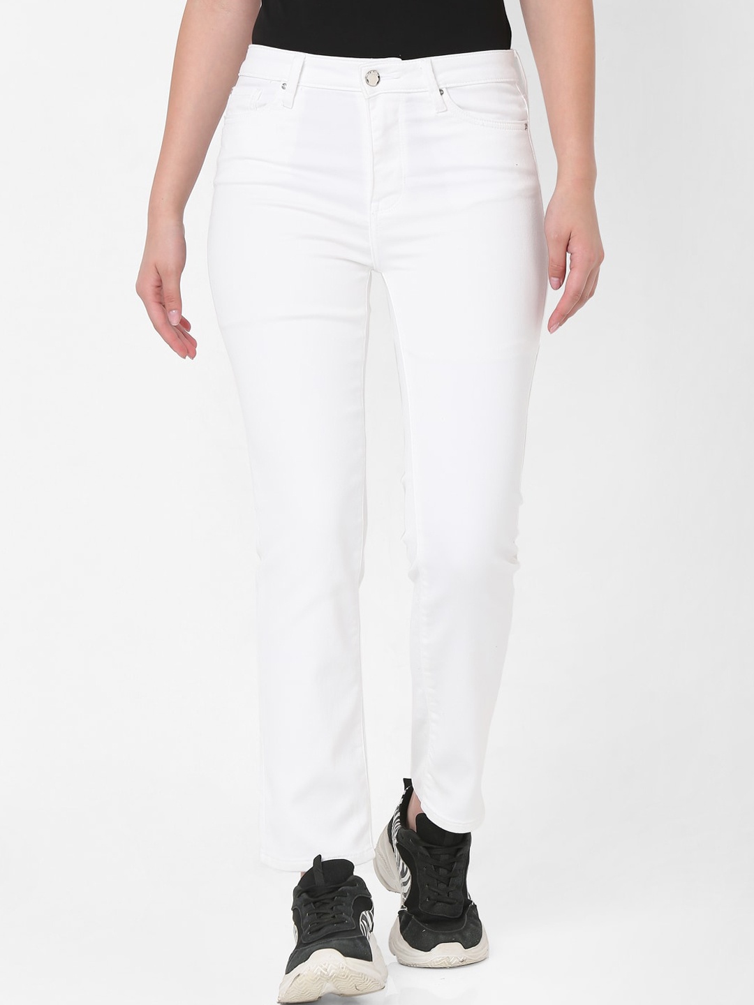 

SPYKAR Women White Cotton Slim Fit Jeans