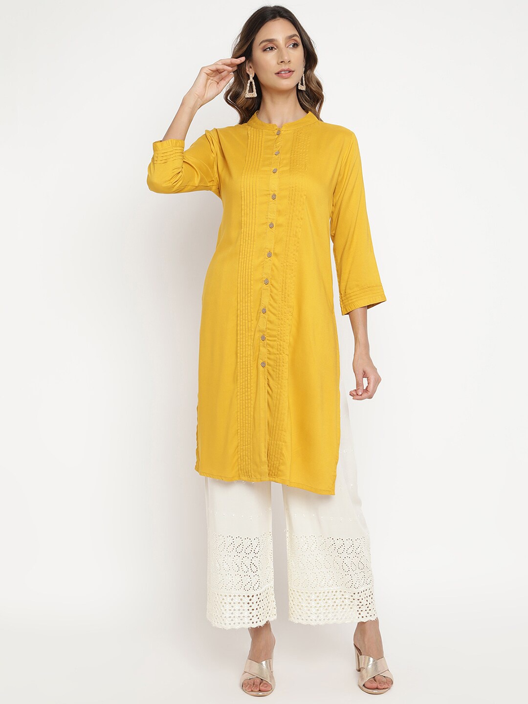 

V2 Value & Variety Women Yellow Kurta