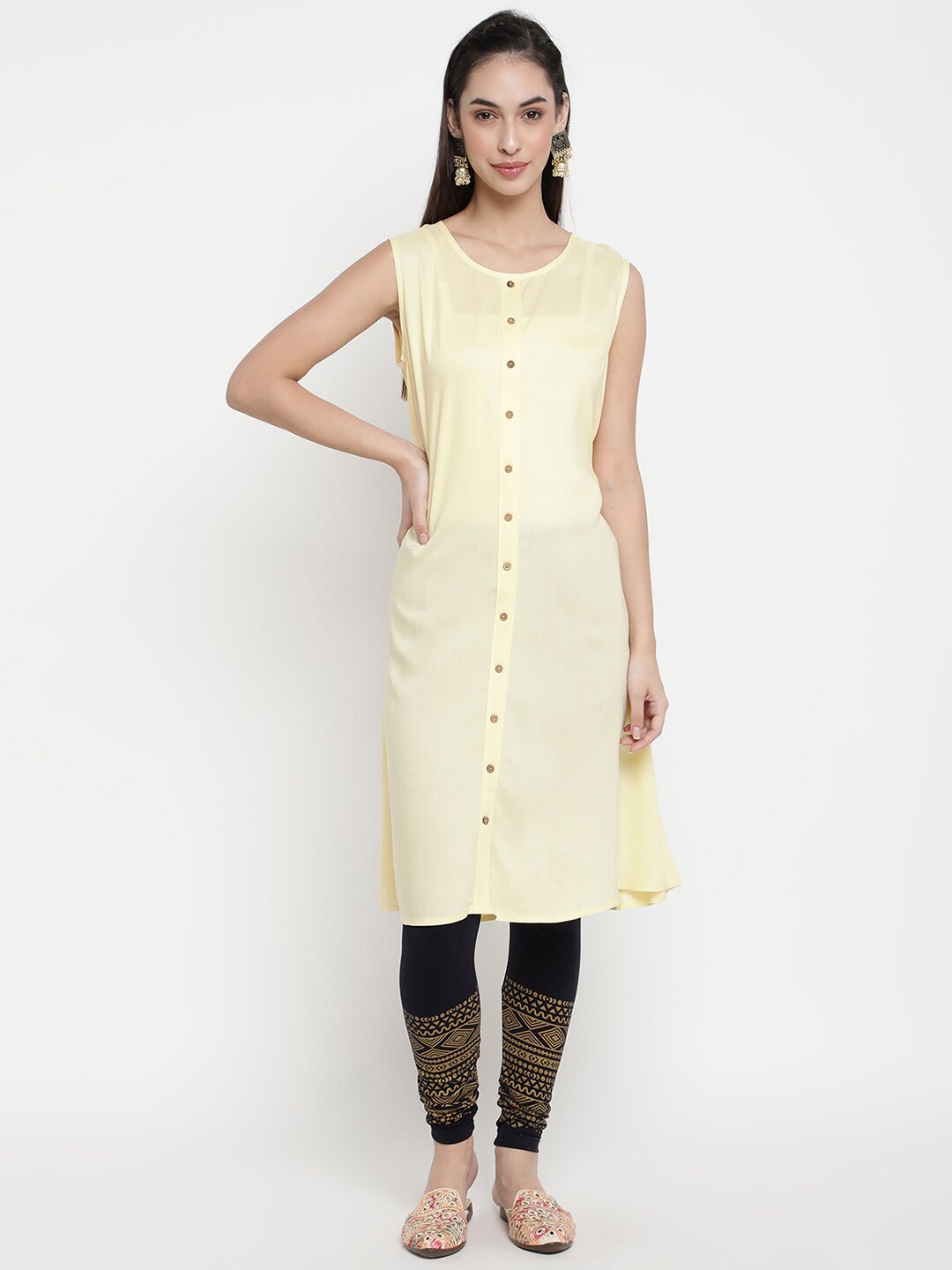 

V2 Value & Variety Women Yellow Solid Kurta