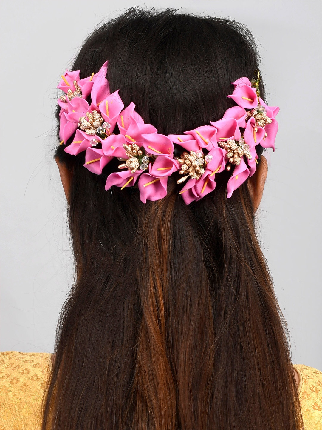 

Silvermerc Designs Women Pink & Gold-Toned Embellished Tiara