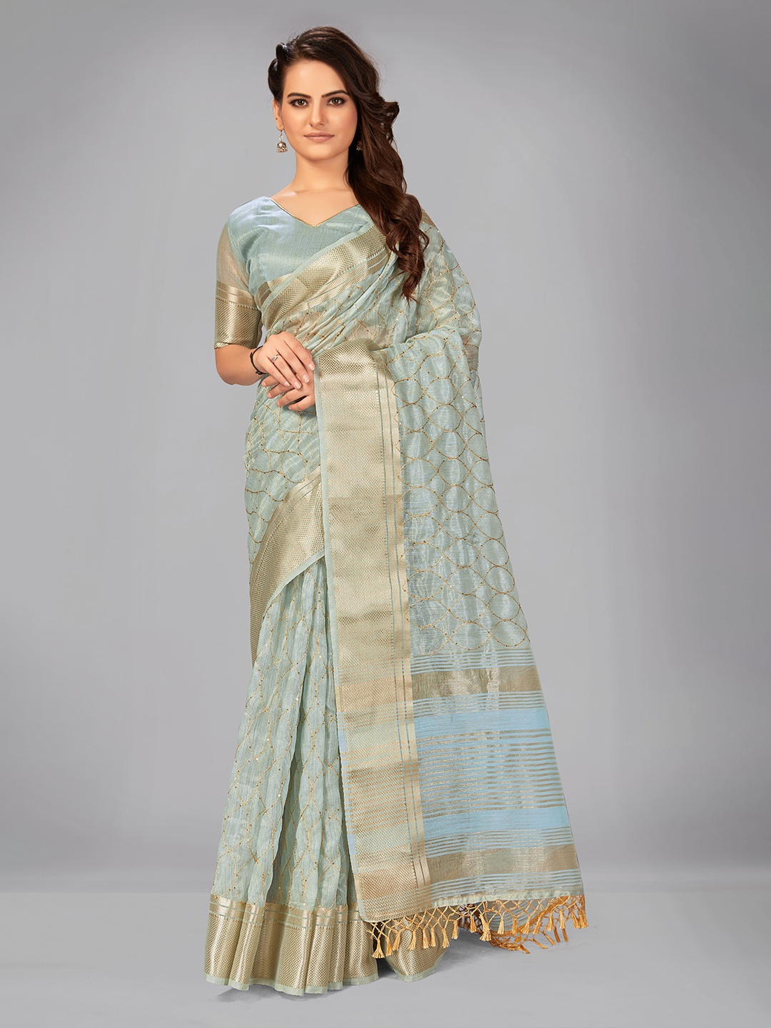 

MANOHARI Blue & Gold-Toned Ethnic Motifs Zari Silk Blend Saree