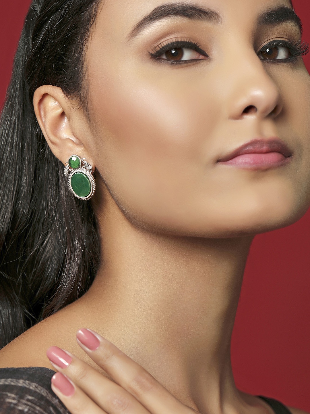 

Rubans Silver-Toned & Green Oval Studs Earrings