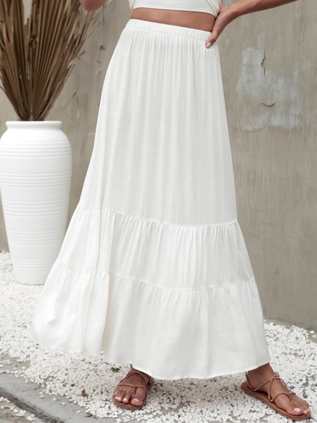 

BoStreet Women White Solid Tiered Maxi Skirt
