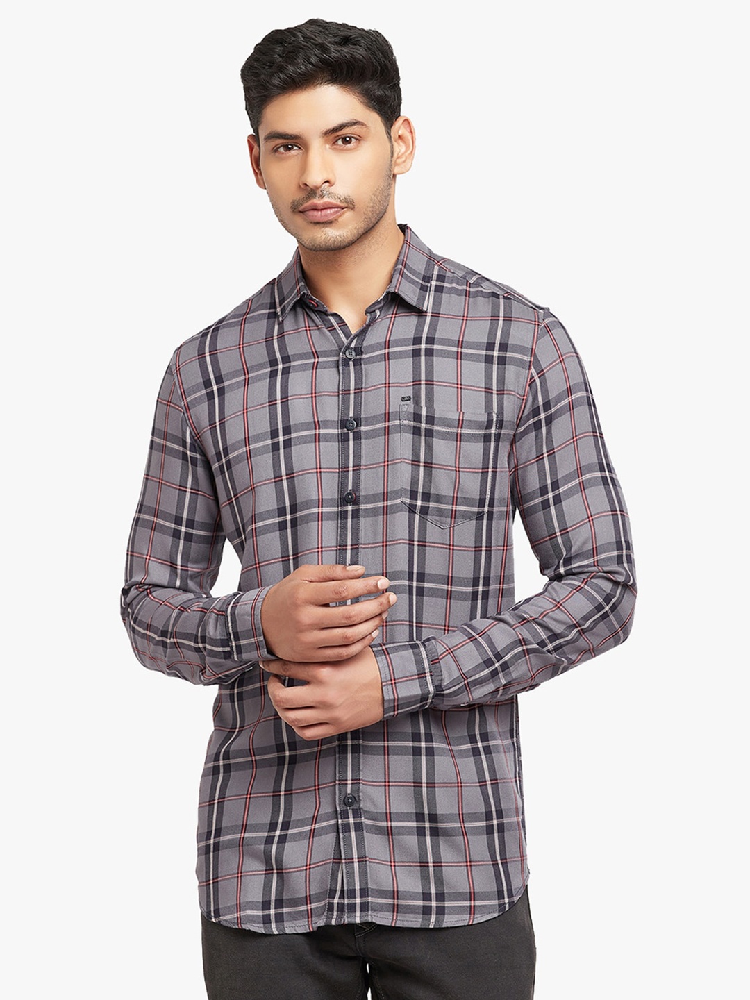 

Blue Buddha Men Grey Checked Casual Shirt