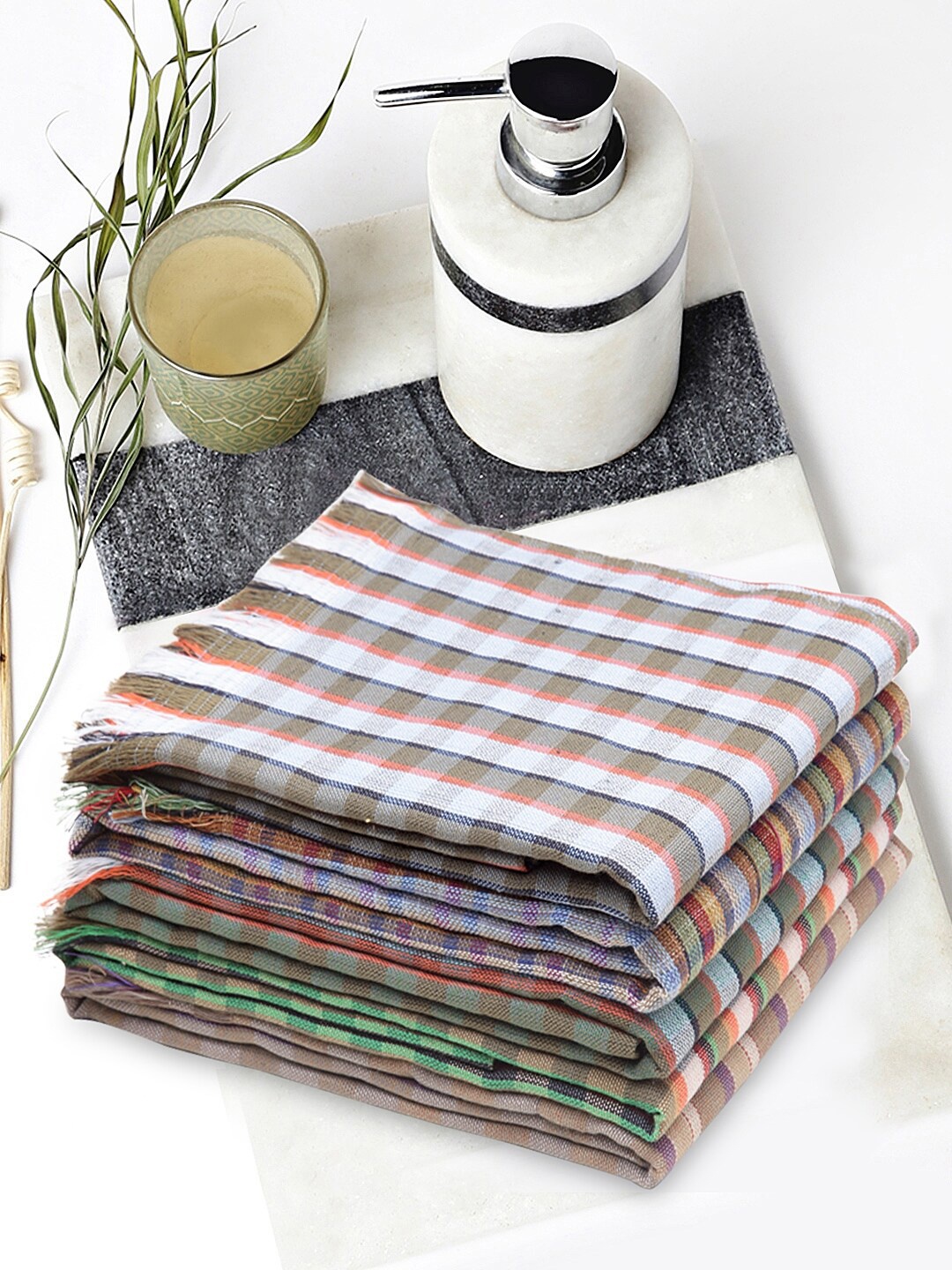 

KLOTTHE Set Of 5 Assorted 120 GSM Cotton Striped Bath Towels