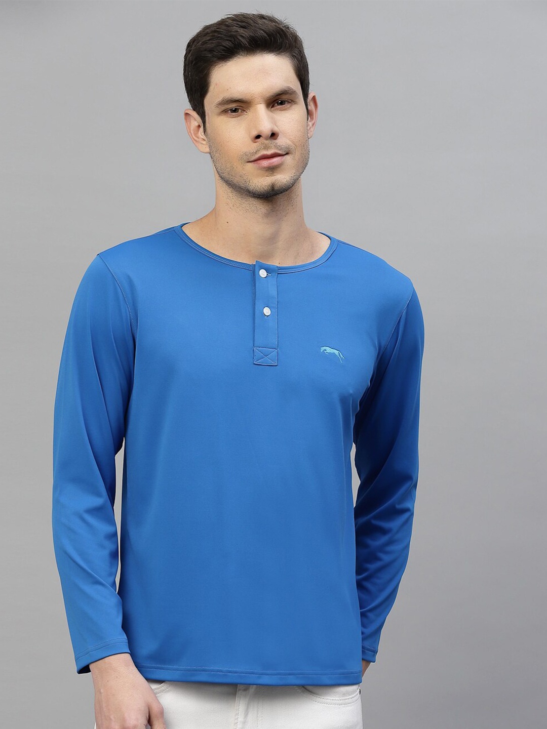 

JUMP USA Men Blue Henley Neck Rapid-Dry T-shirt