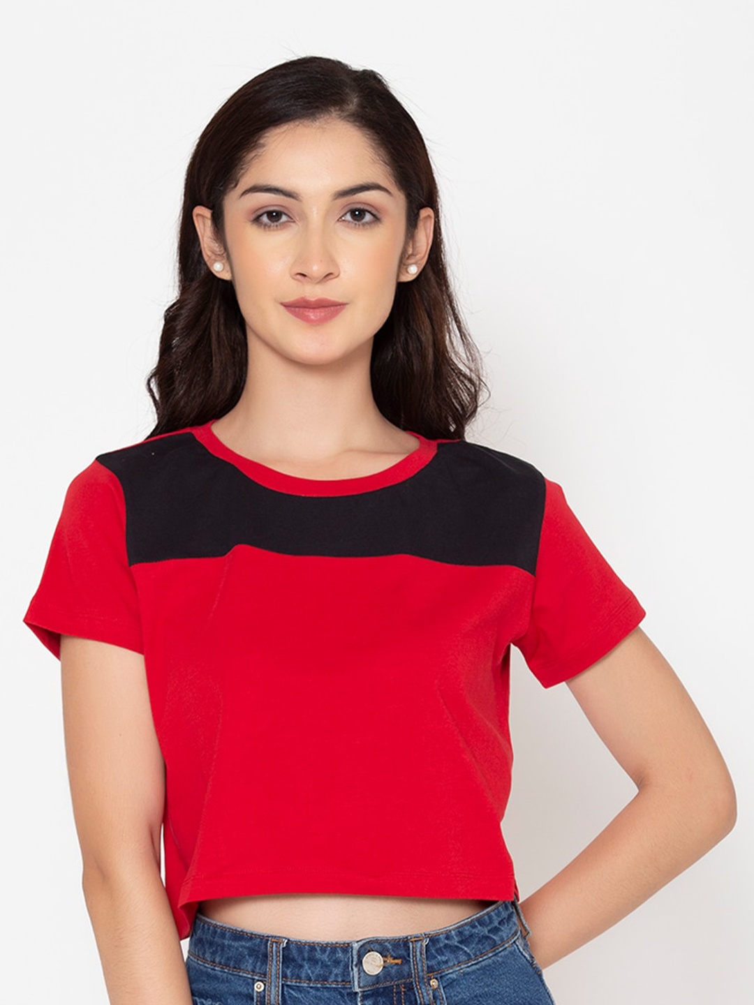 

FLAWLESS Red & Black Colourblocked Crop Top