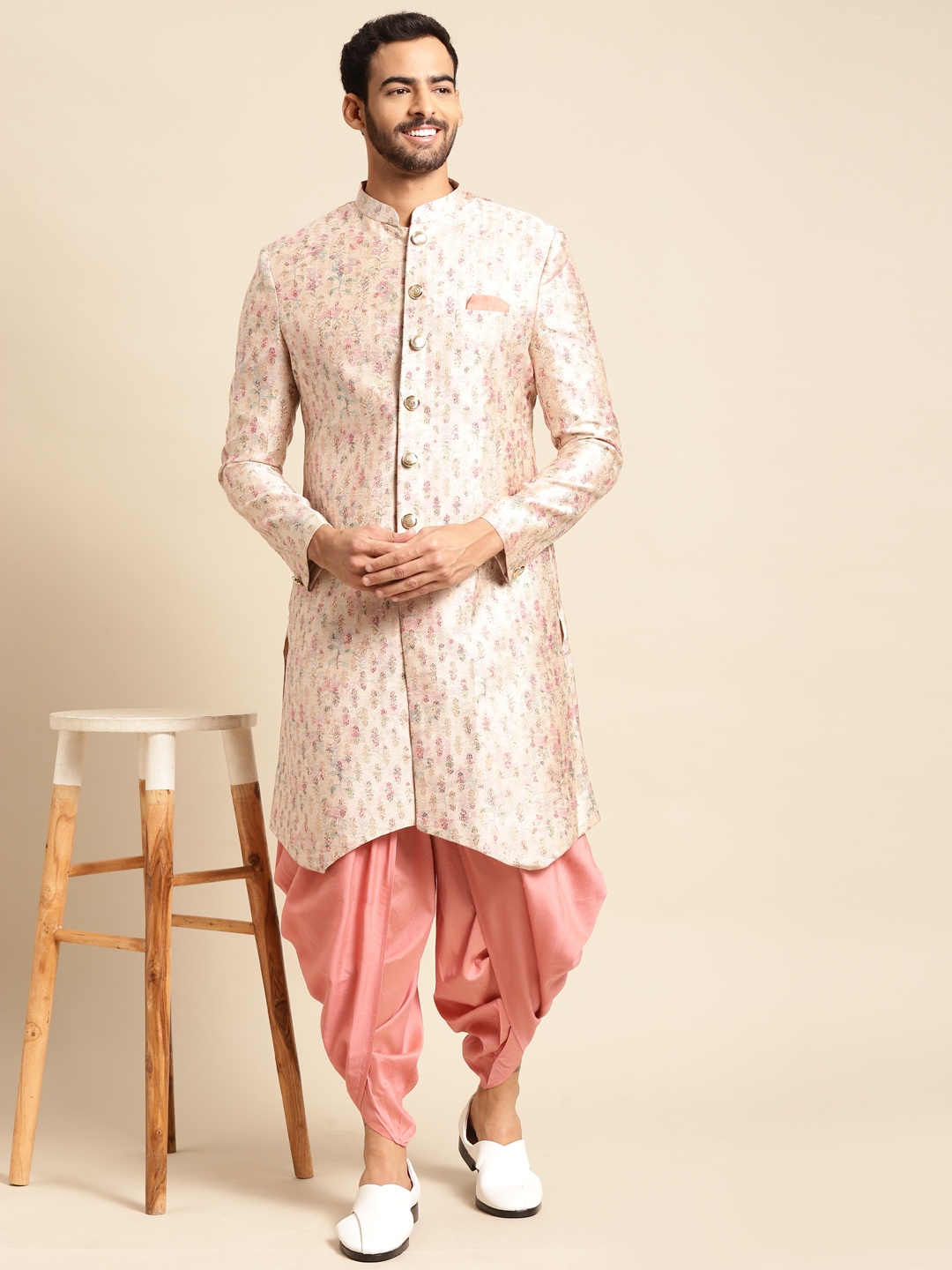 

KISAH Men Cream-coloured & Peach-coloured Printed Sherwani