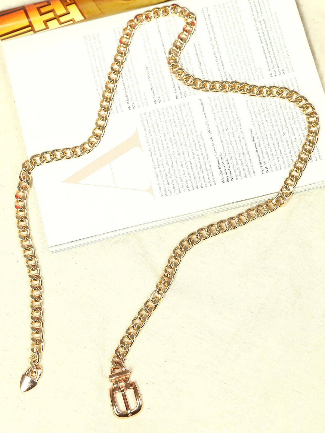 

HAUTE SAUCE by Campus Sutra Women Gold-Toned Textured Belt