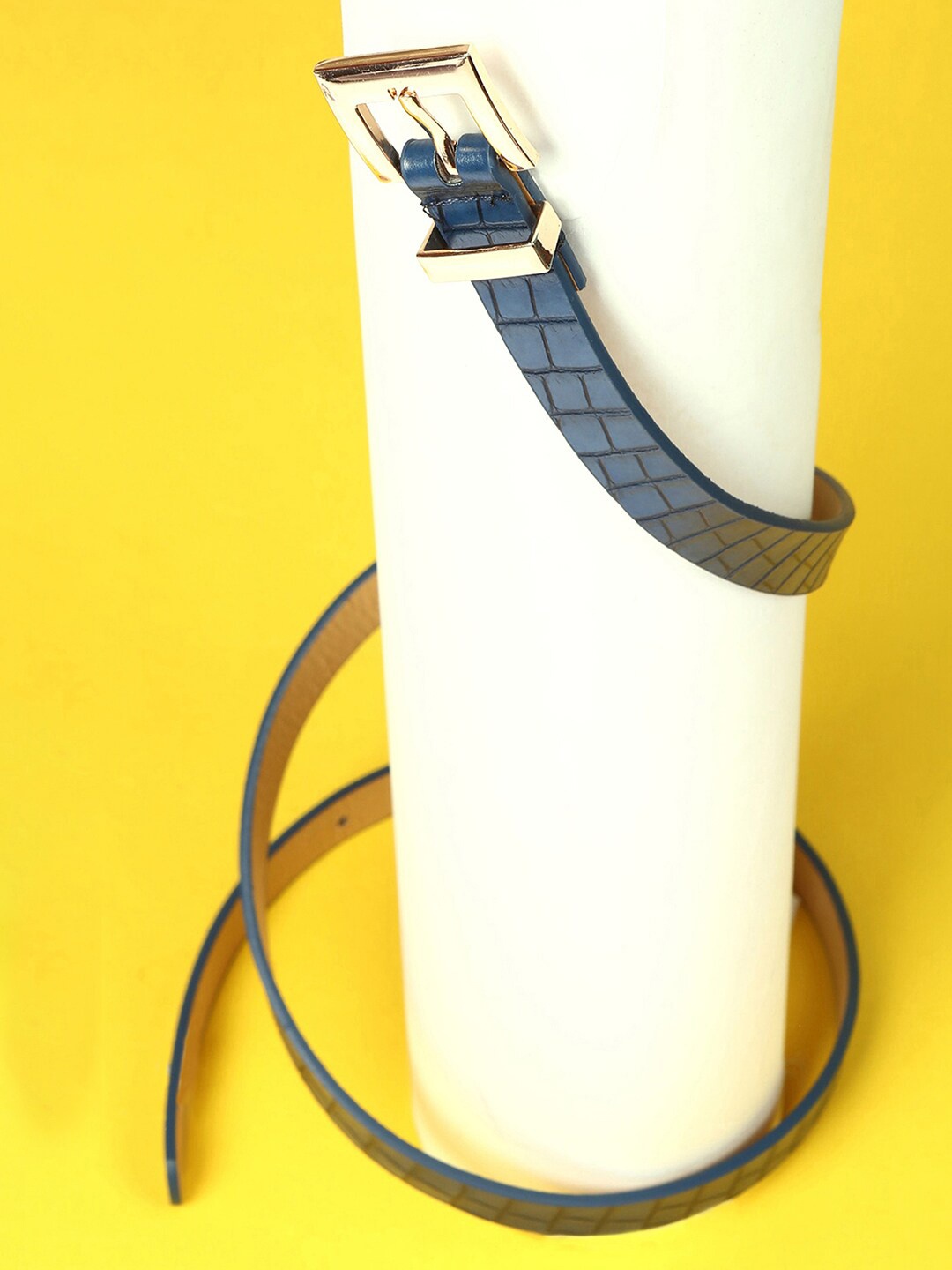 

HAUTE SAUCE by Campus Sutra Women Blue Textured Belt