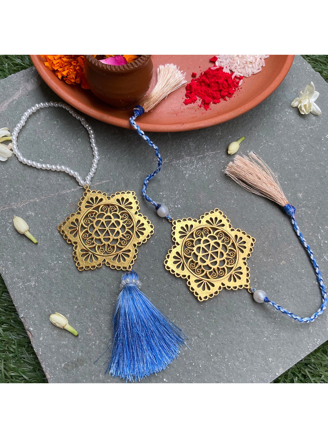 

Mitali Jain Gold-Plated & Blue Rakhi & Lumba Set