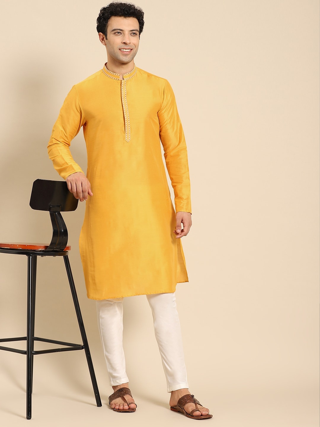 

Amodh by Kisah Men Mustard Yellow Kurta with Trousers