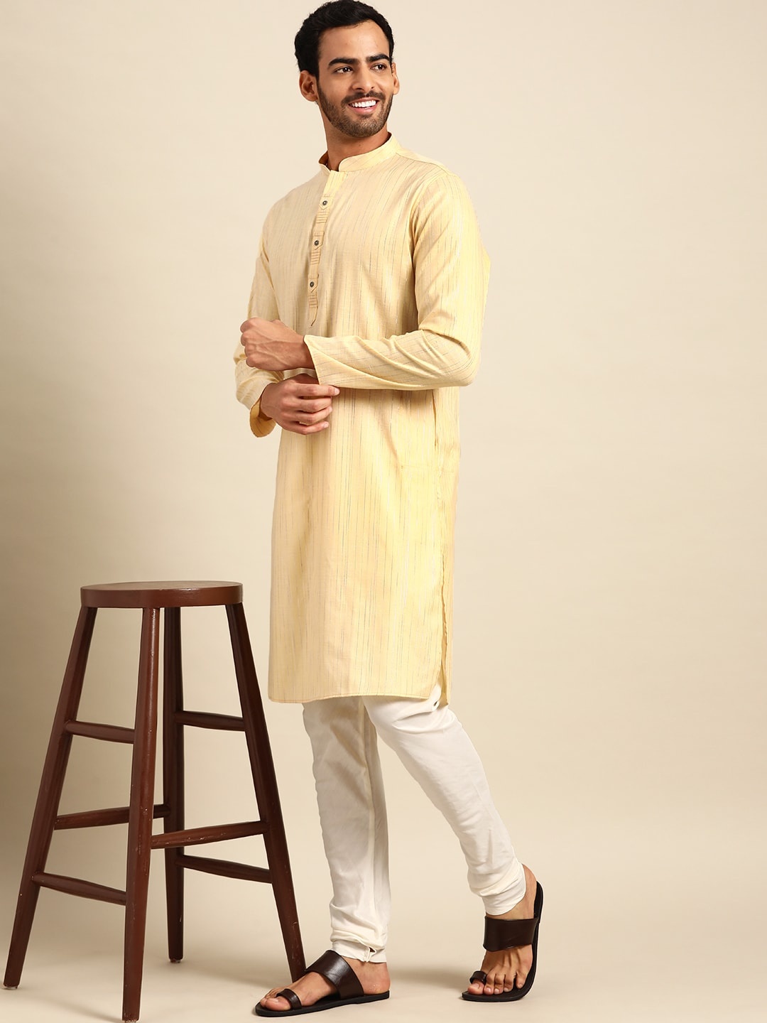 

Amodh by Kisah Men Cream-Coloured Kurta with Churidar
