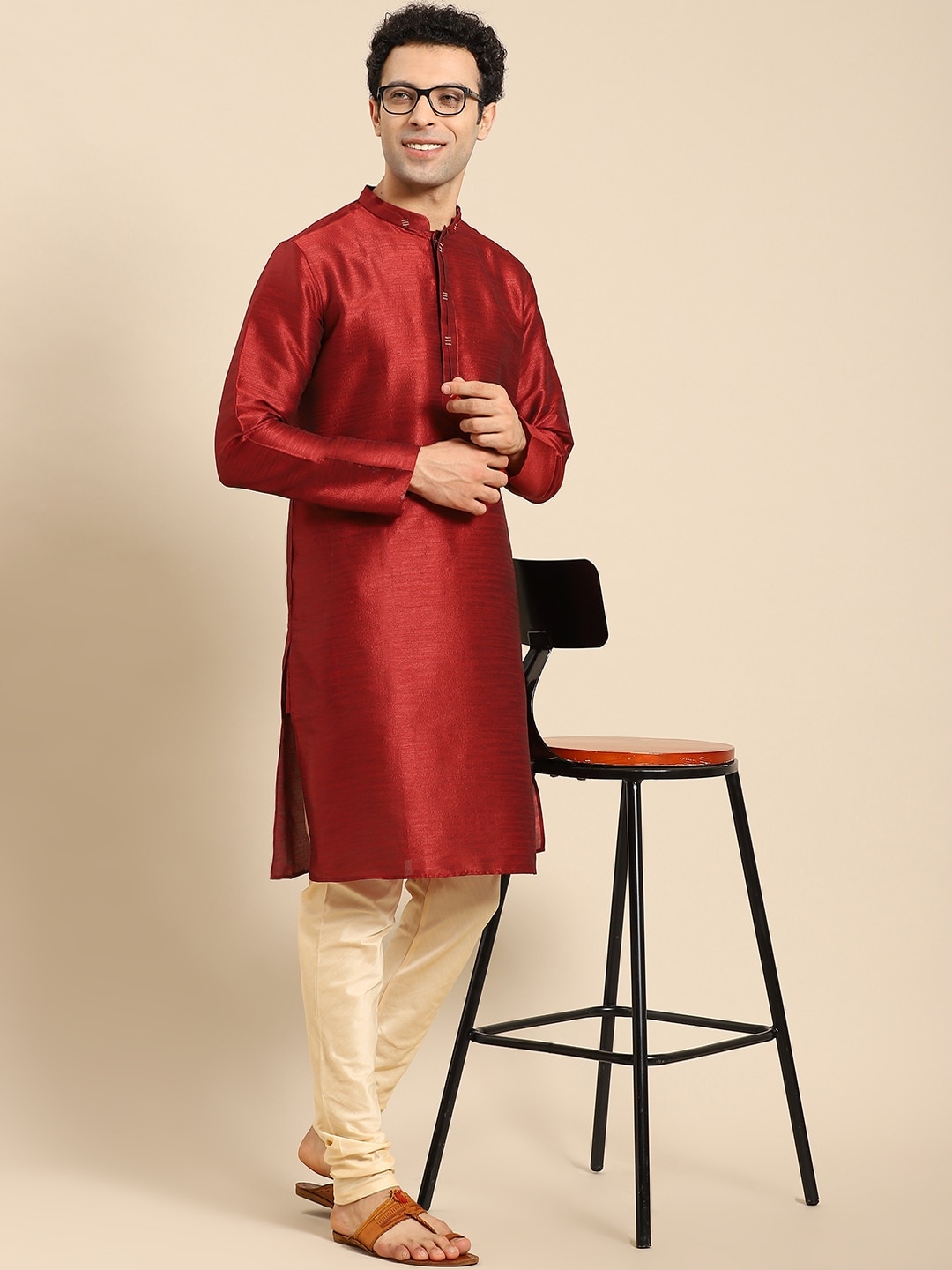 

Amodh by Kisah Men Maroon Kurta with Churidar