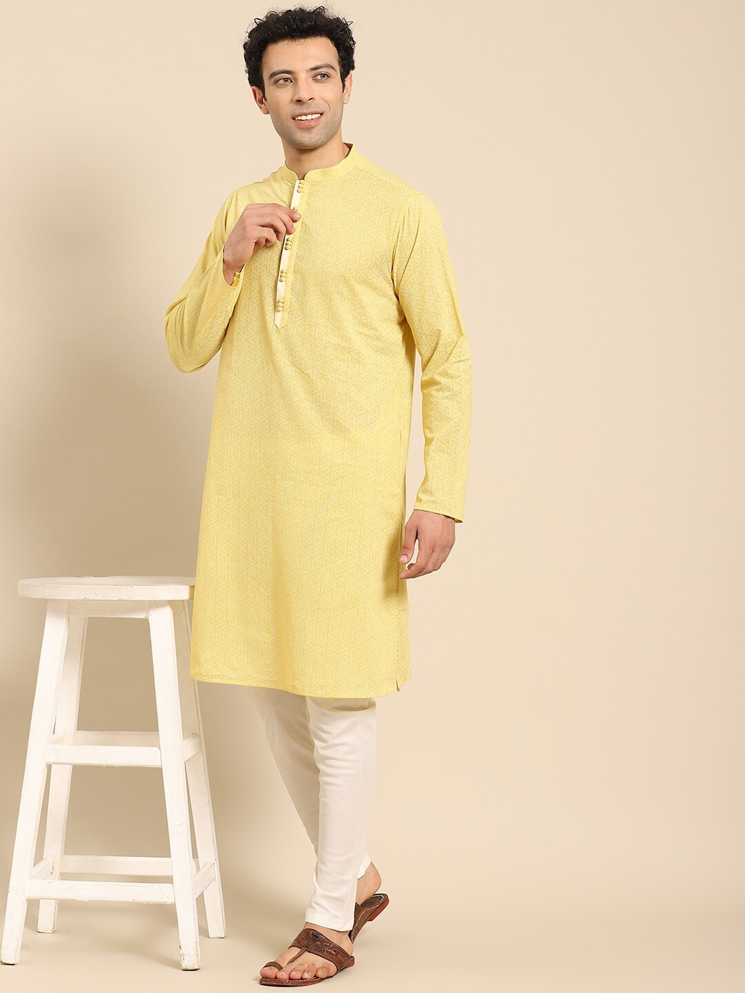 

Amodh by Kisah Men Yellow Kurta with Trousers