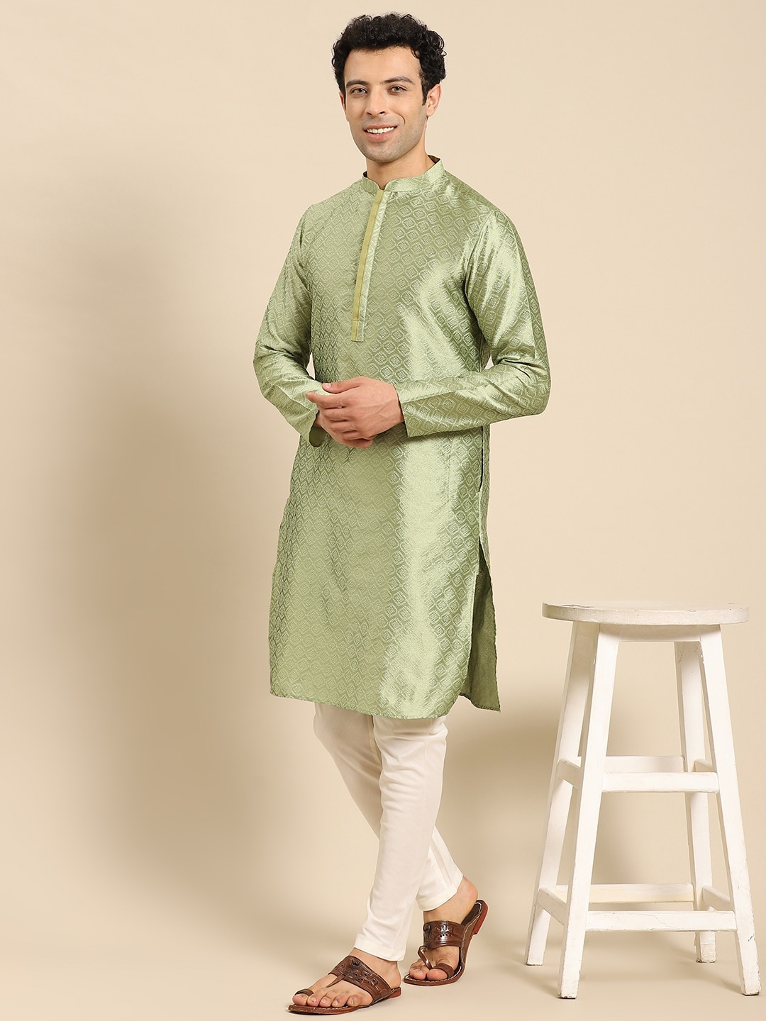 

Amodh by Kisah Men Green Ethnic Motifs Woven Design Kurta with Churidar