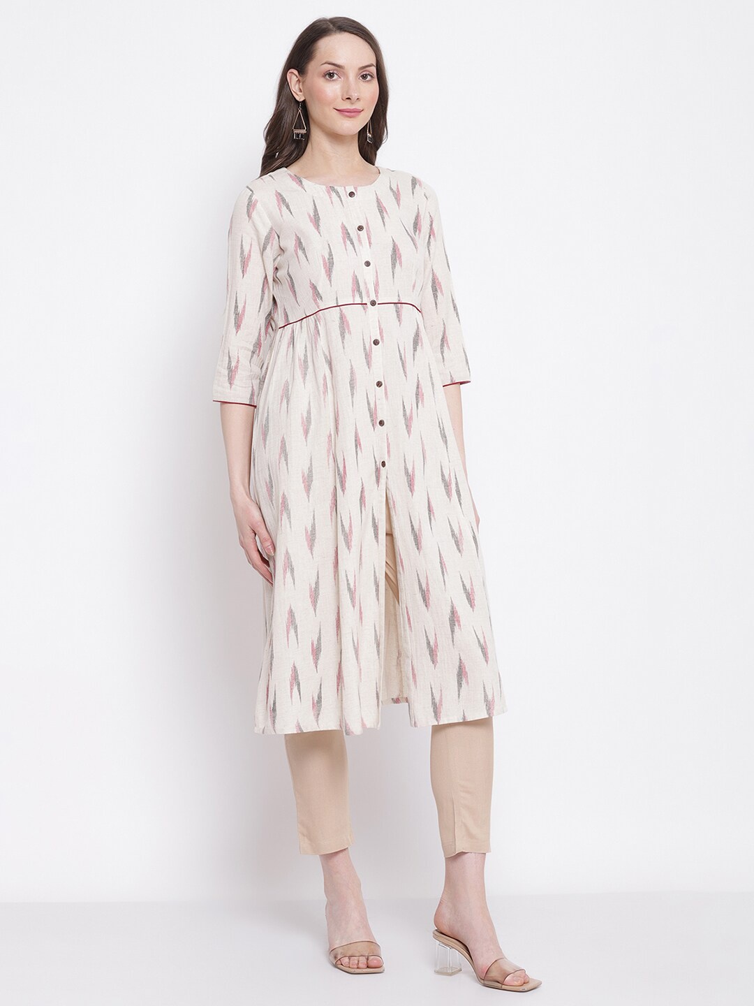 

Cantabil Off White Printed Empire Kurta