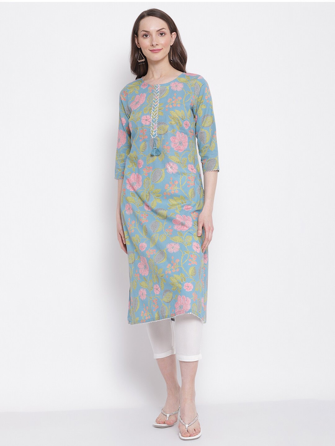 

Cantabil Women Blue Floral Printed Floral Kurta