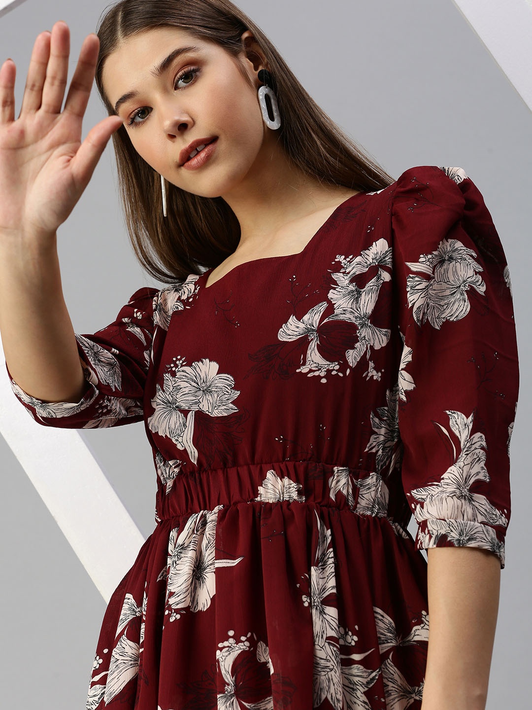 

SHOWOFF Maroon Floral Georgette Dress