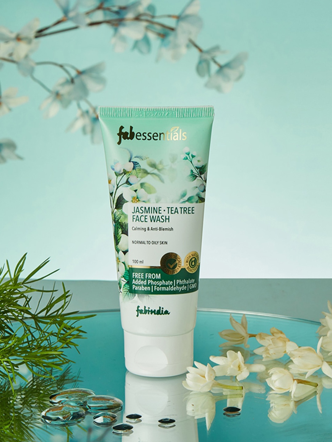 

fabessential Jasmine Tea Tree Face Wash - 100 ml, Green