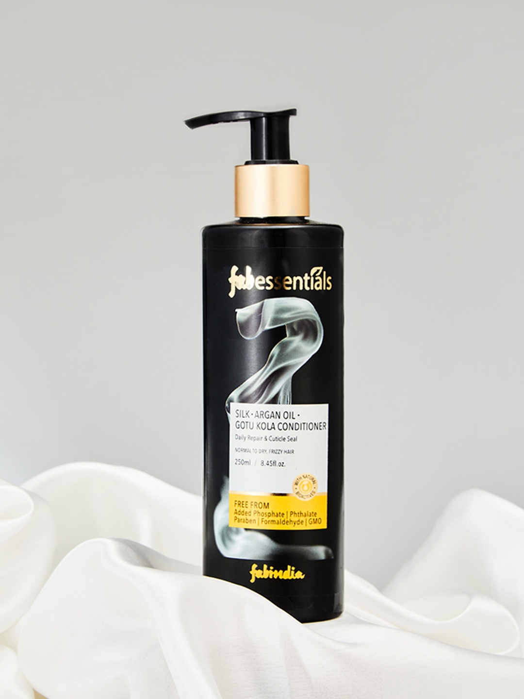 

Fabindia Silk Argan Oil Gotu Kola Conditioner - 250 ml, White