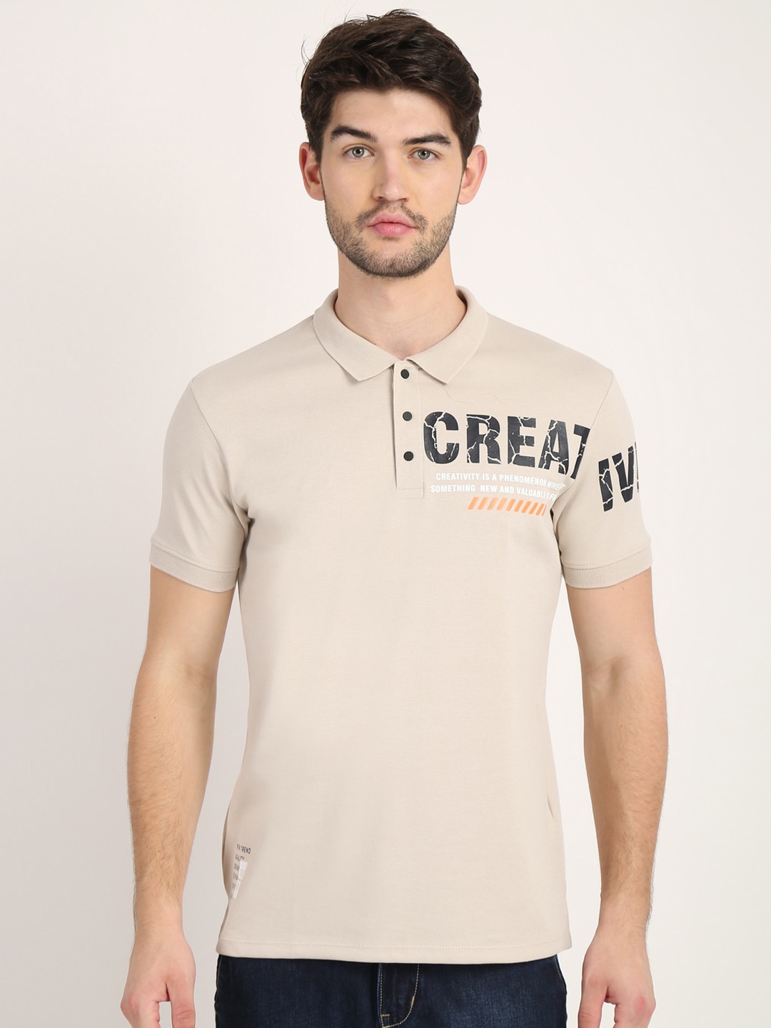 

COLVYNHARRIS JEANS Men Off White Typography Henley Neck T-shirt